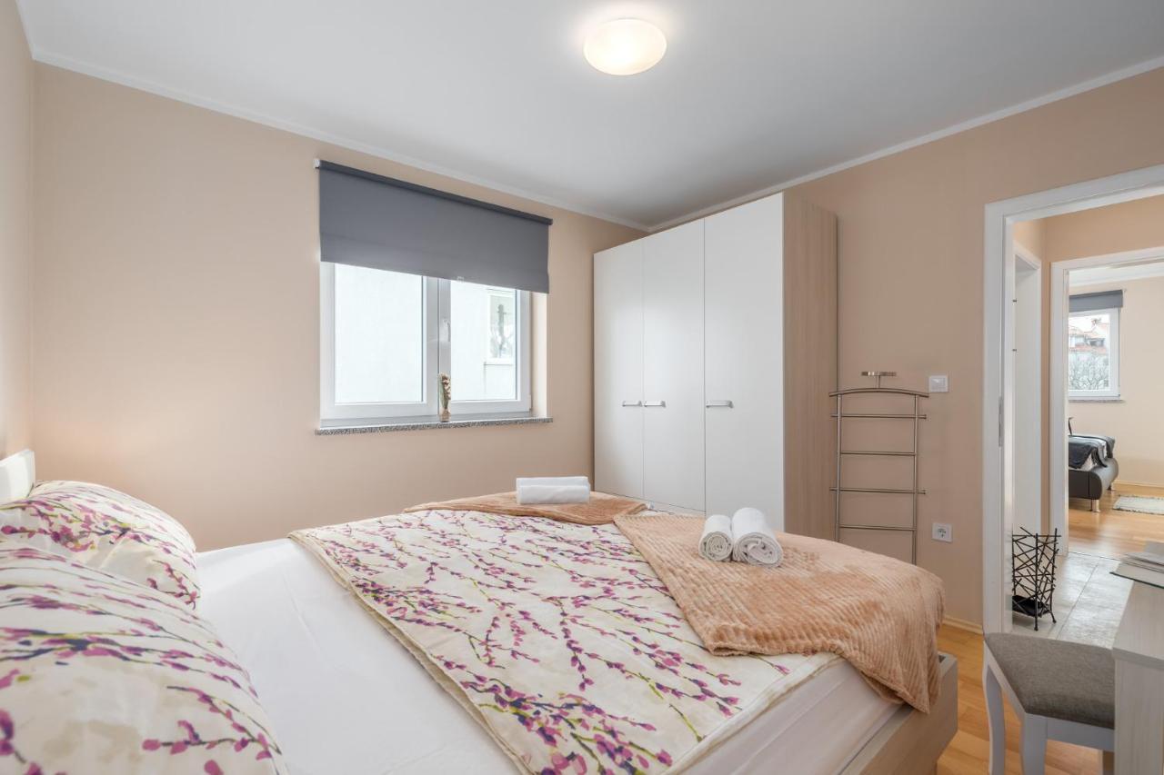 Apartment Andrea Пореч Екстер'єр фото